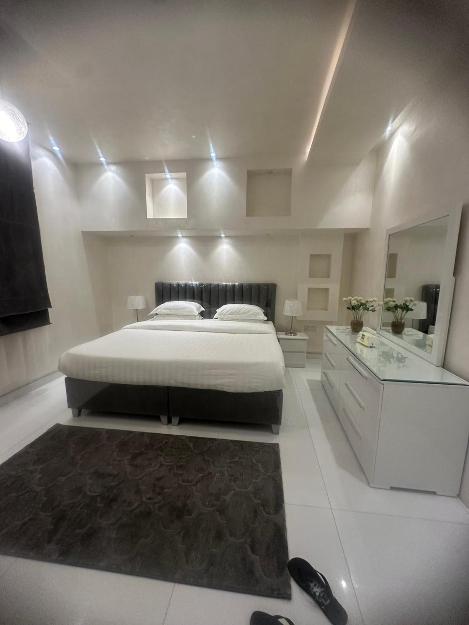 Jamal Royal Apartments 麦地那 外观 照片