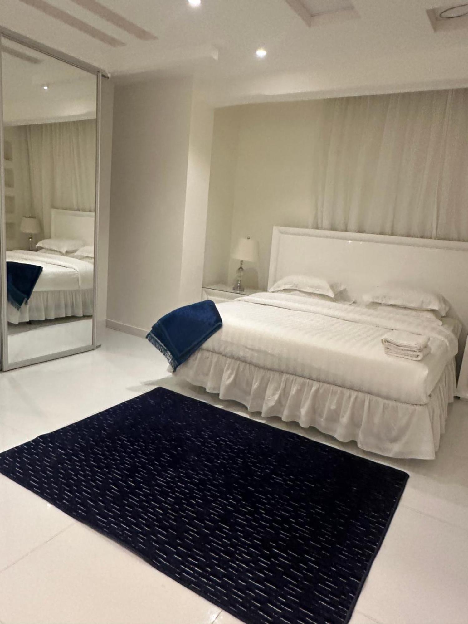 Jamal Royal Apartments 麦地那 外观 照片
